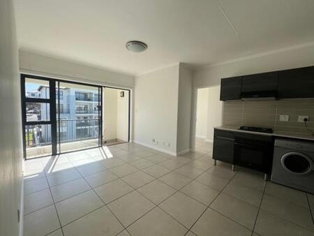 1 Bedroom Apartment in Bryanston