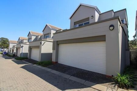 4 Bedroom Townhouse in Bryanston