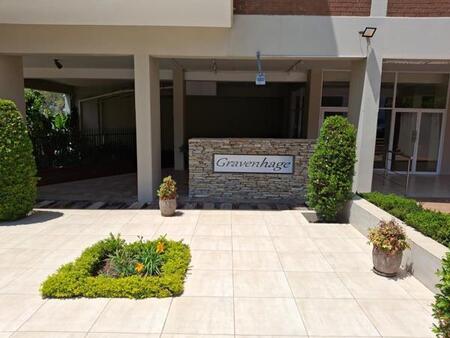 3 Bedroom Apartment in Illovo