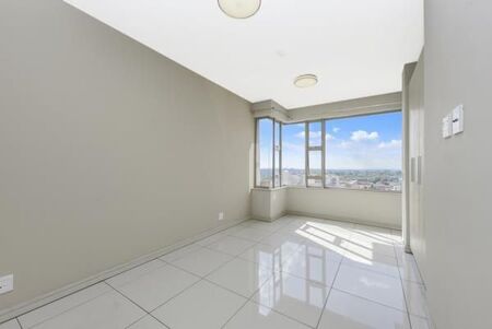 2 Bedroom Apartment in Rosebank