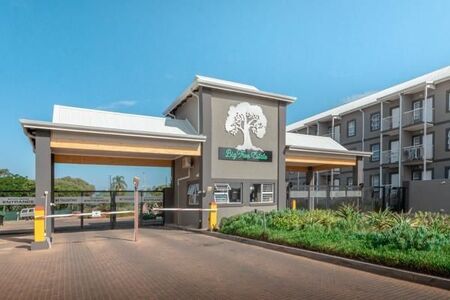 1 Bedroom Apartment in North Riding Ah