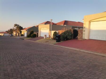 3 Bedroom House in Noordhang