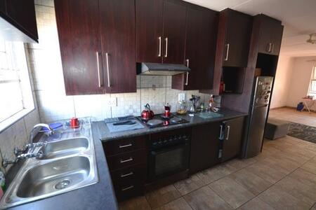 3 Bedroom Apartment in Oakdene