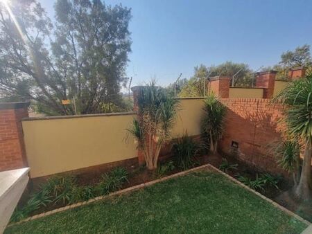 2 Bedroom Apartment in Sunninghill