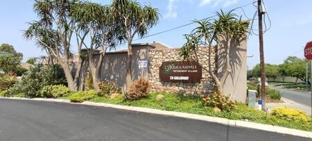 1 Bedroom Apartment in Douglasdale