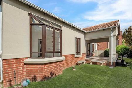 3 Bedroom Townhouse in Broadacres