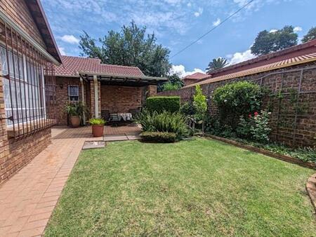 3 Bedroom House in Farrarmere