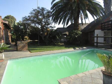 4 Bedroom House in Benoni Ah