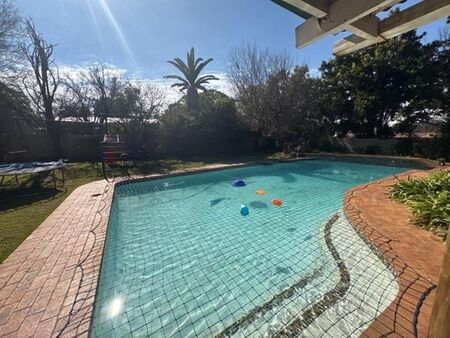 4 Bedroom House in Valhalla