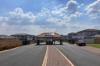 3 Bedroom House in Thatchfield