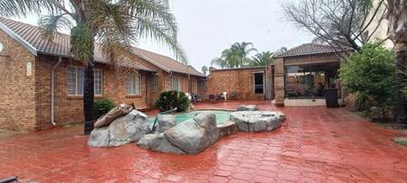 3 Bedroom House in Highveld