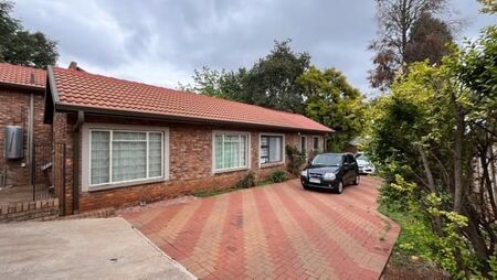 3 Bedroom House in Zwartkop