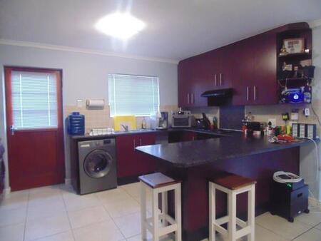 2 Bedroom Apartment in Sherwood and surrounds