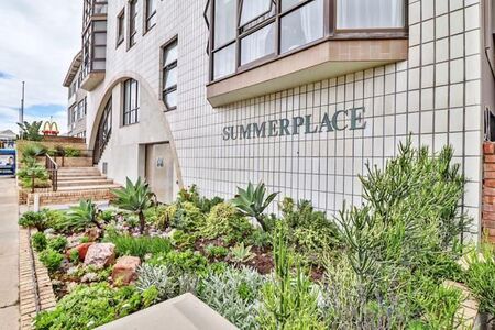 1 Bedroom Apartment in Humewood