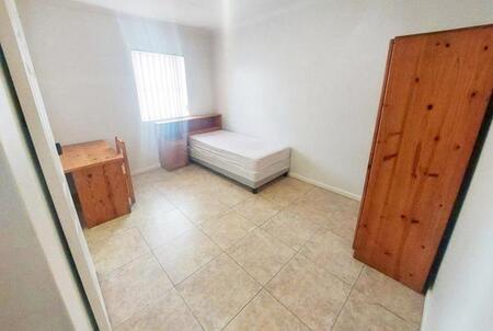 1 Bedroom Apartment in Summerstrand