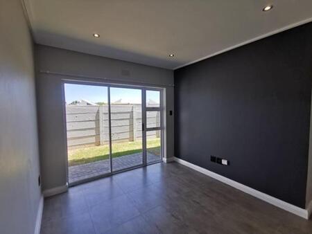 2 Bedroom Apartment in Fairview