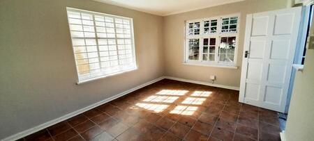 1 Bedroom Apartment in Port Elizabeth Central