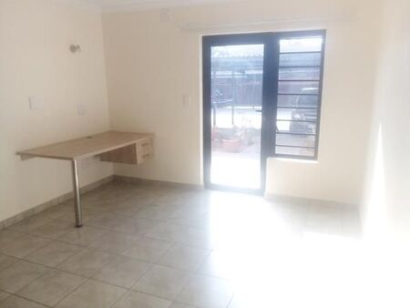 Studio apartment in Rietfontein