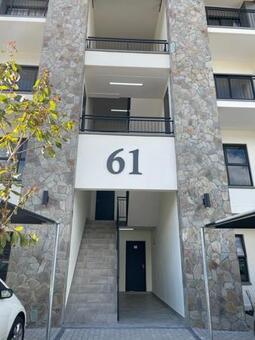 1 Bedroom Apartment in Somerset West Central