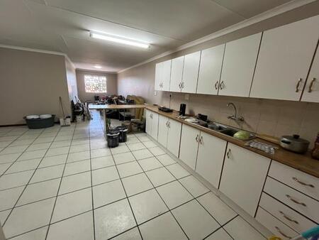 3 Bedroom Apartment in Heuwelsig