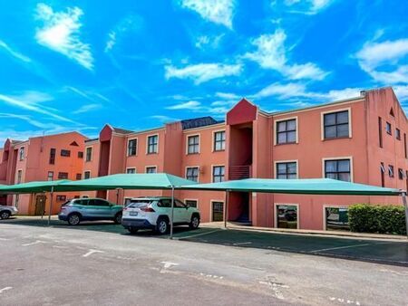 3 Bedroom Apartment in Caversham Glen