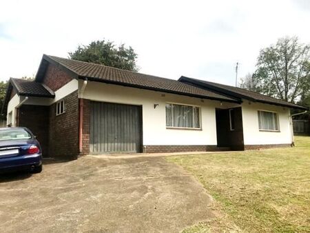 2 Bedroom House in Waterfall