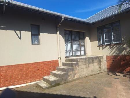 1 Bedroom House in Montclair