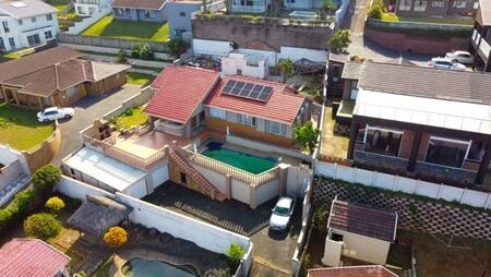 3 Bedroom House in Treasure Beach