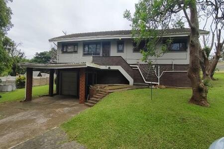 3 Bedroom House in Athlone Park