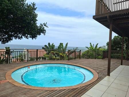 4 Bedroom Duplex in Salt Rock