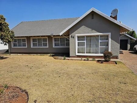 4 Bedroom House in Horison