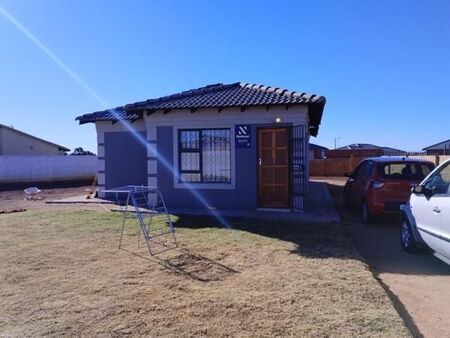 3 Bedroom House in Westonaria