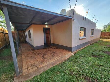 2 Bedroom House in Derdepoort