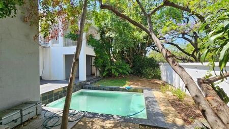 1 Bedroom Apartment in Nieuw Muckleneuk