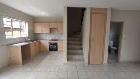 3 Bedroom Duplex in Annlin