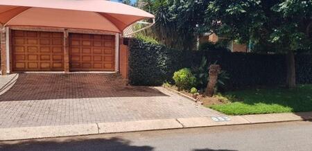 3 Bedroom House in Montana Park