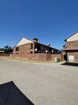 2 Bedroom Apartment in Magalieskruin