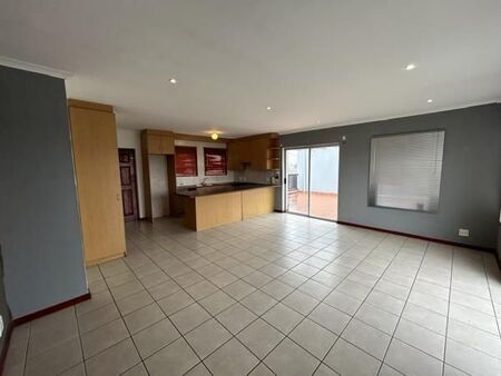 2 Bedroom Apartment in Parklands