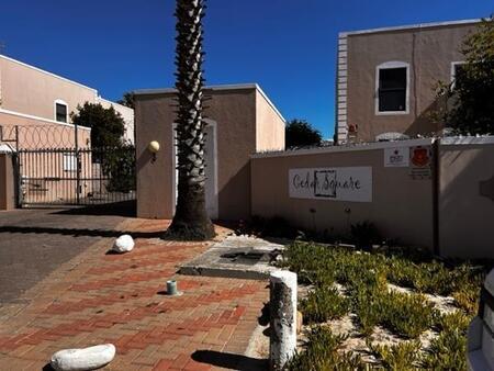 2 Bedroom Apartment in Parklands