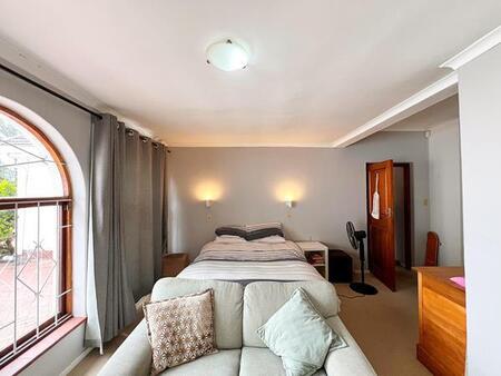 4 Bedroom House in Rondebosch