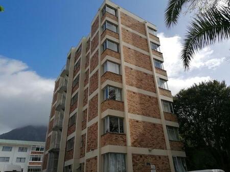 3 Bedroom Apartment in Rondebosch