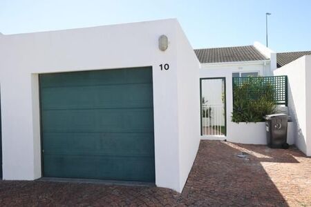 2 Bedroom House in Faerie Knowe