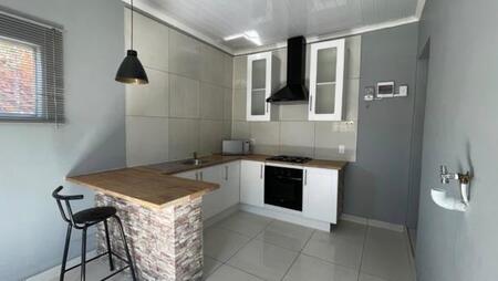 1 Bedroom Apartment in Bothasig