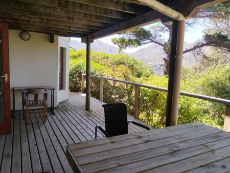 1 Bedroom Apartment in Hout Bay and surrounds