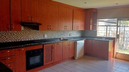 4 Bedroom house to rent in Secunda