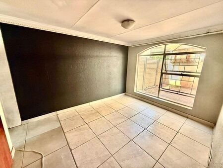 1 Bedroom apartment to rent in Secunda