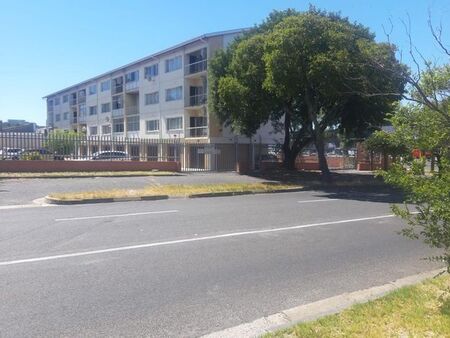 1 Bedroom apartment to rent in Oostersee, Parow
