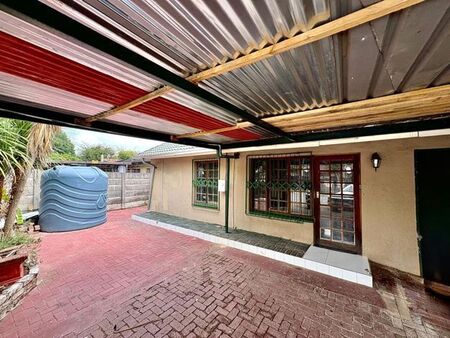 2 Bedroom apartment to rent in Secunda