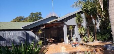 3 Bedroom House in Ferndale