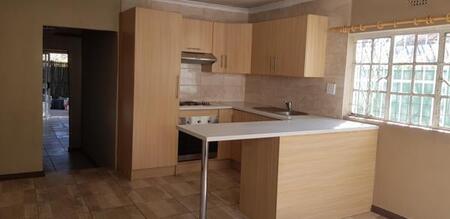 1 Bedroom House in Ferndale